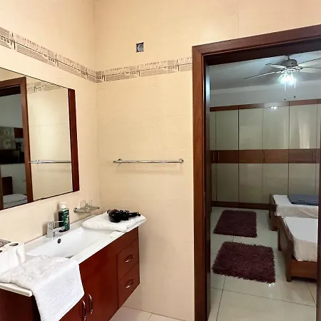 Luxury 400 M2 4 Bedroom With Sea View In Διαμέρισμα *