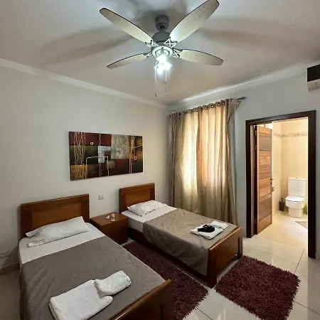 דירה Luxury 400 M2 4 Bedroom With Sea View In